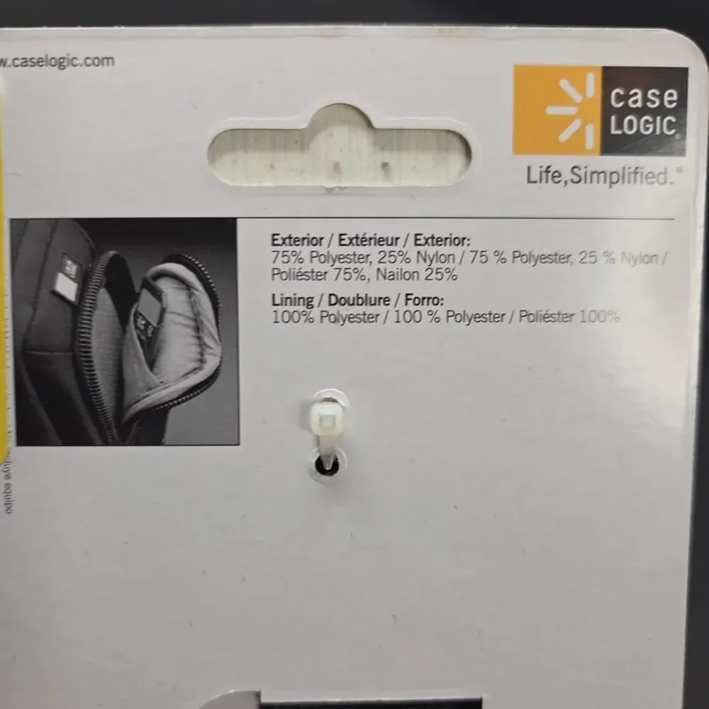 Case Logic DCB302 Black Camera Case Small Travel Bag Strap Two Zip Pockets NEW